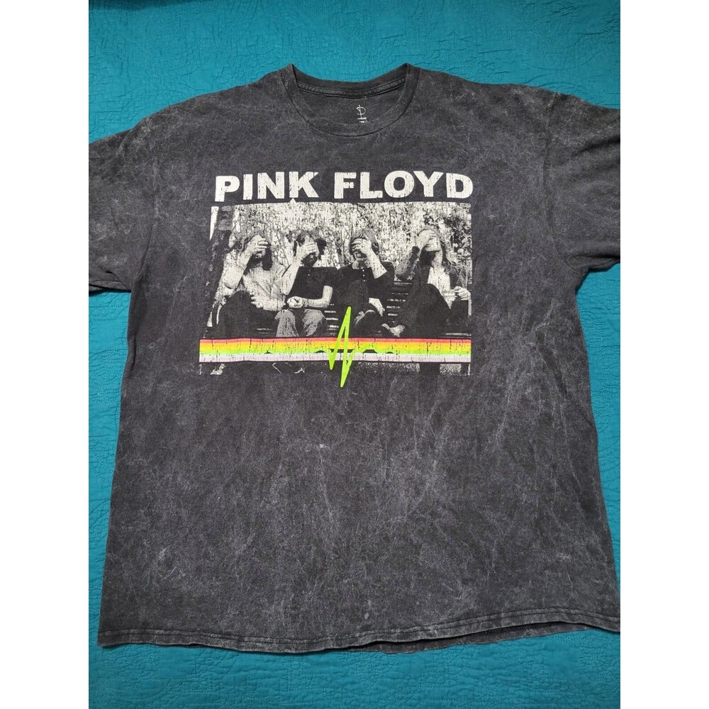 Vintage Pink Floyd Mens XL T Shirt Crackle Style Thick Cotton